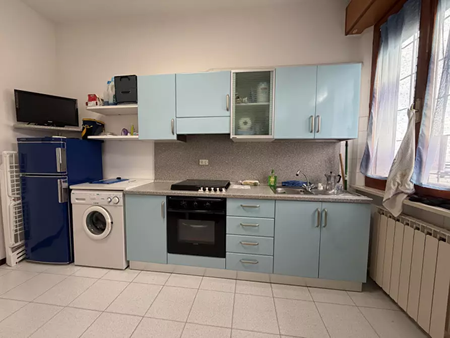 Immagine 4 di Appartamento in vendita  a Senigallia