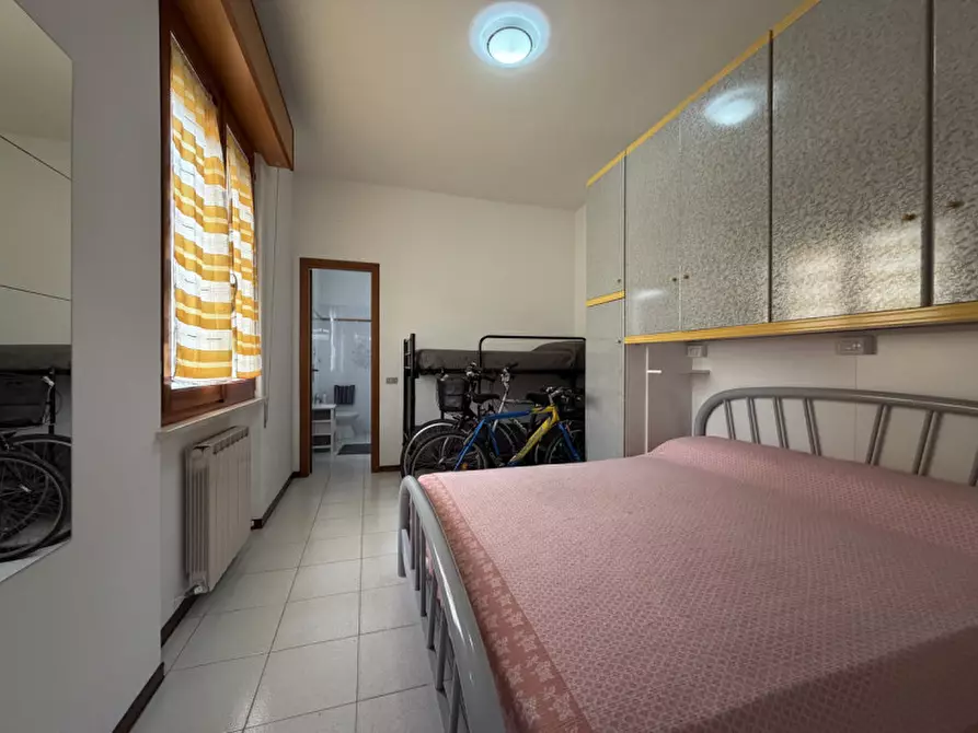 Immagine 6 di Appartamento in vendita  a Senigallia