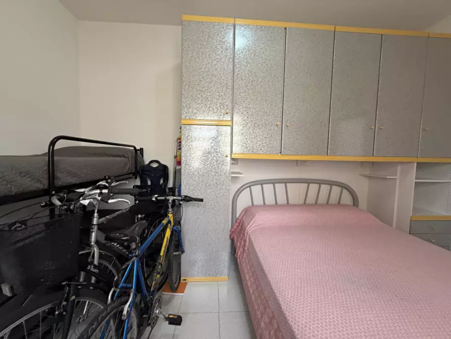 Immagine 8 di Appartamento in vendita  a Senigallia