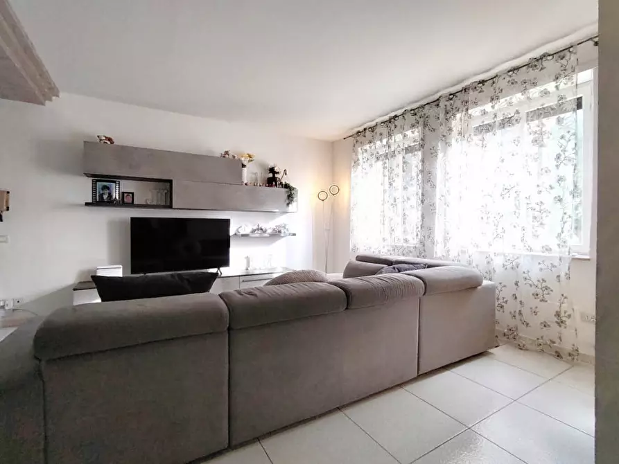 Immagine 6 di Appartamento in vendita  in Via Guglielmo Marconi a Thiene