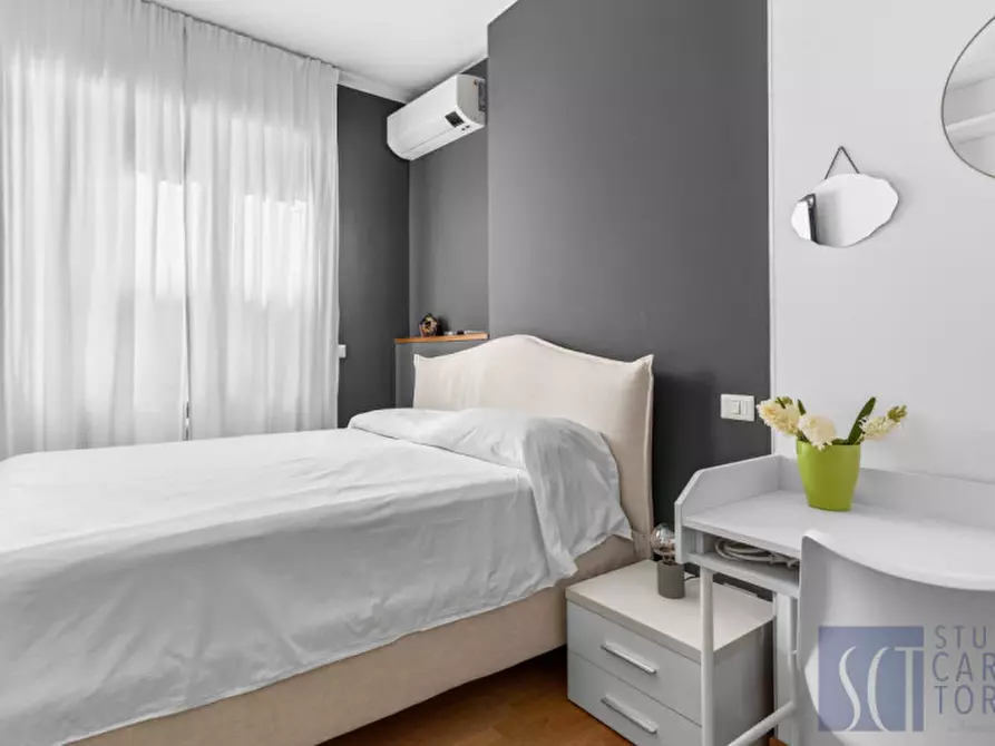 Immagine 15 di Appartamento in affitto  in via carlo d'adda, 13 a Milano