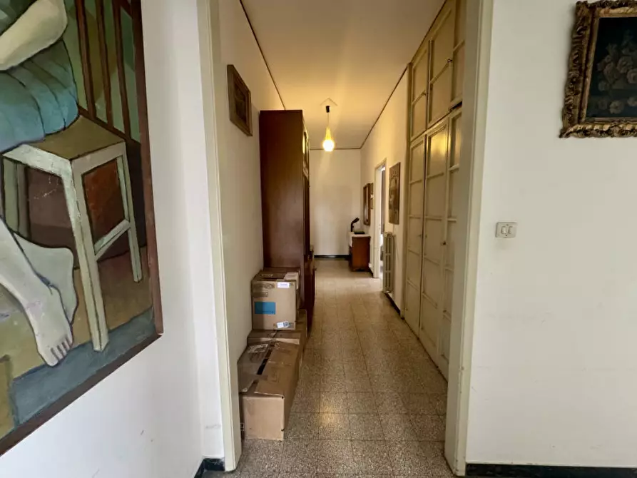 Immagine 9 di Appartamento in vendita  in Corso Sebastopoli 273 a Torino