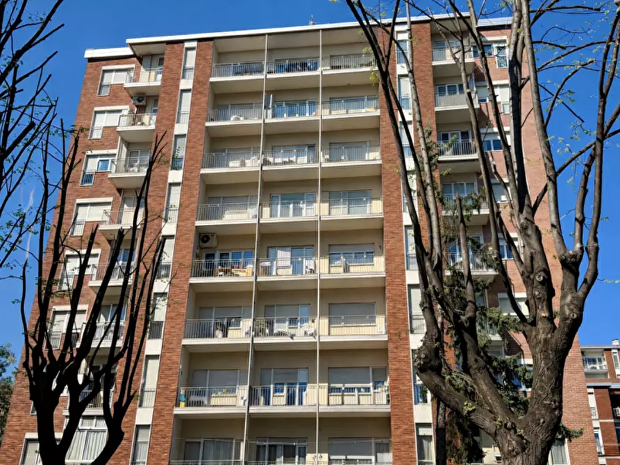 Immagine 24 di Appartamento in vendita  in Corso Sebastopoli 273 a Torino