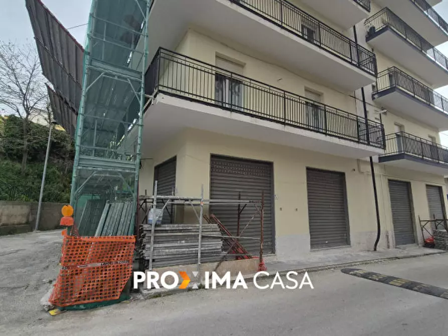 Immagine 1 di Negozio in vendita  in via san bartolomeo 1 a Pellezzano