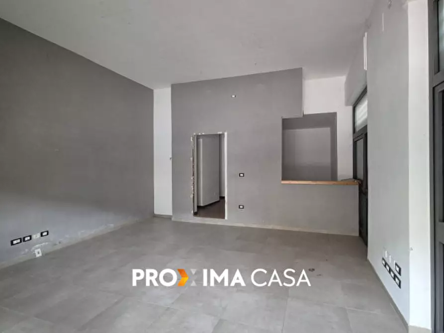 Immagine 6 di Negozio in vendita  in via san bartolomeo 1 a Pellezzano