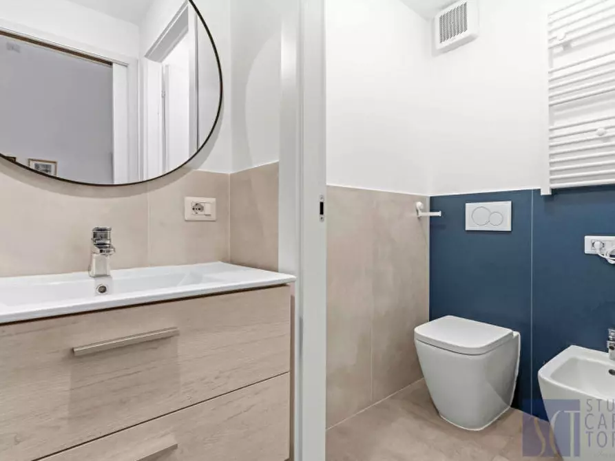 Immagine 14 di Appartamento in vendita  in VIA CARLO BERTOLAZZI, 10 a Milano