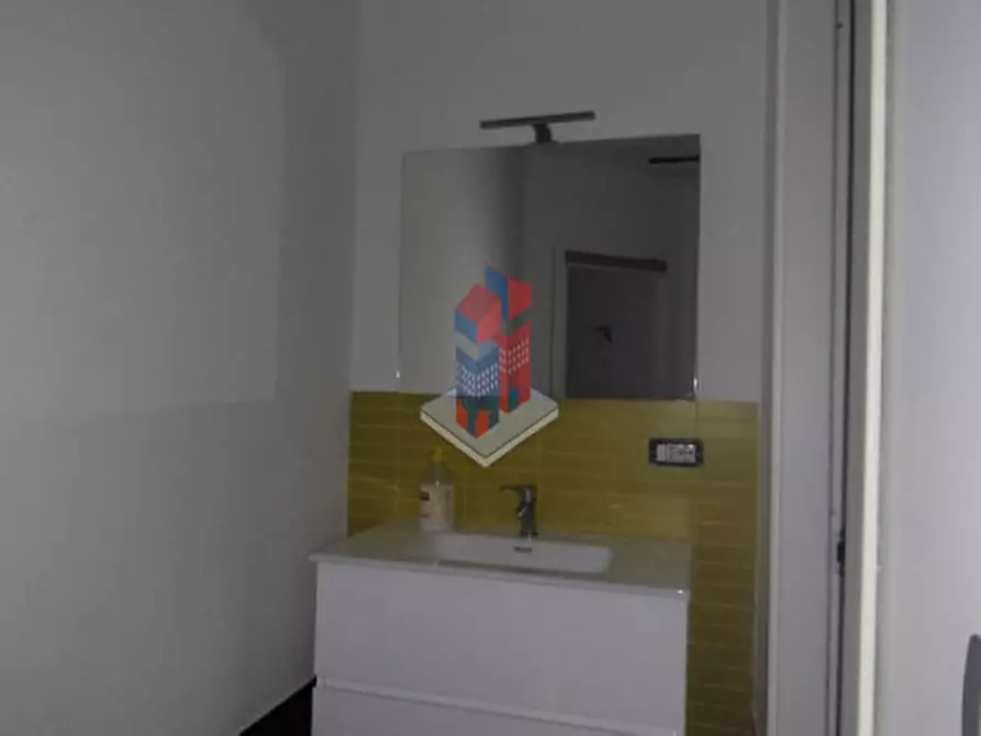 Immagine 44 di Ufficio in affitto  in CENTRO POLIFUNZIONALE INAIL - FITTASI UFFICIO a Napoli