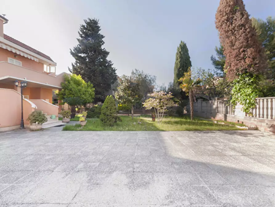 Immagine 3 di Casa indipendente in vendita  in VIA F. BARNABEI a Pescara