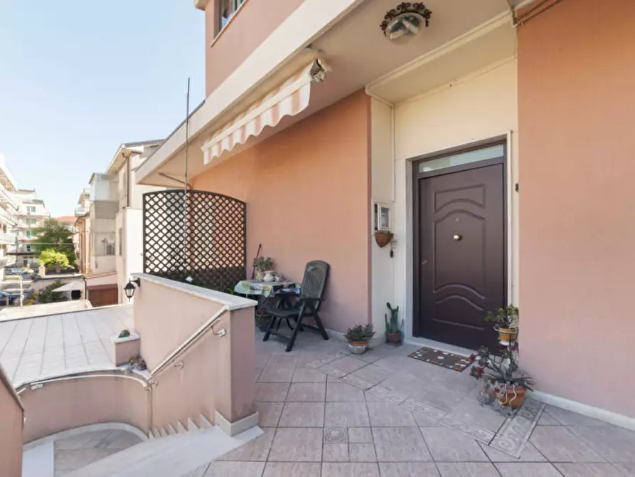 Immagine 9 di Casa indipendente in vendita  in VIA F. BARNABEI a Pescara