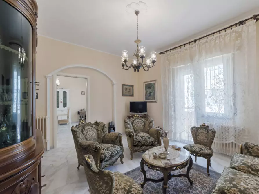 Immagine 17 di Casa indipendente in vendita  in VIA F. BARNABEI a Pescara