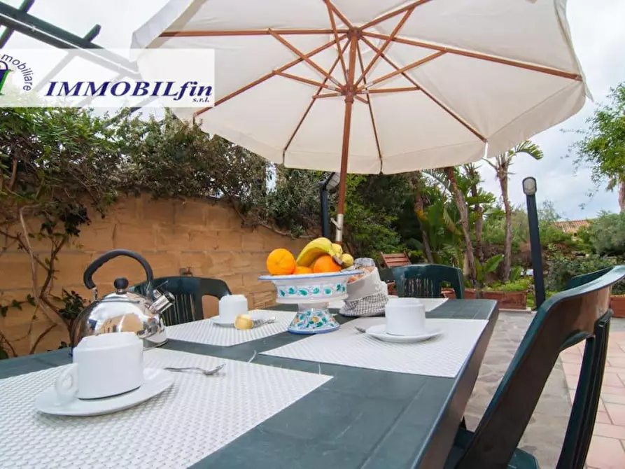 Immagine 3 di Villa in affitto  in baia dei 7 emiri a Cefalù