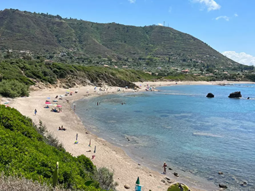 Immagine 7 di Villa in affitto  in baia dei 7 emiri a Cefalù