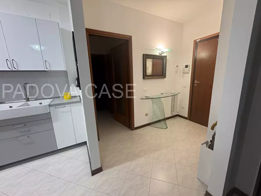 Immagine 5 di Appartamento in vendita  in via verona 12 a Albignasego