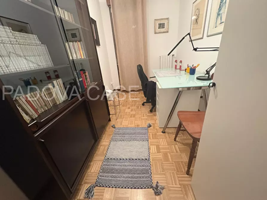 Immagine 22 di Appartamento in vendita  in via verona 12 a Albignasego
