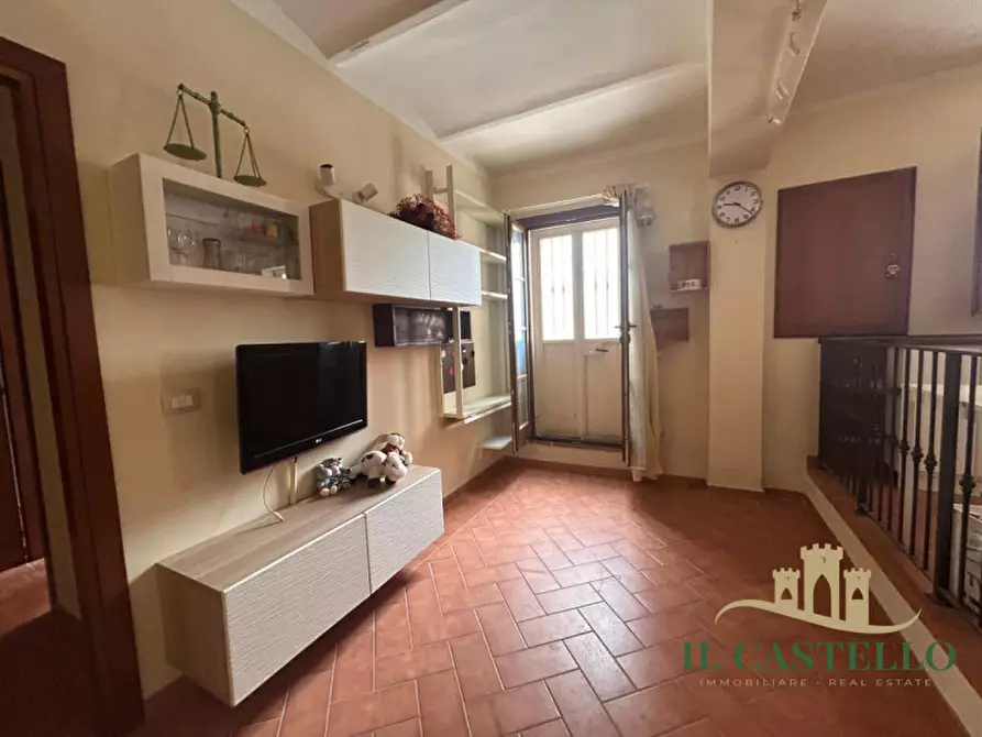 Immagine 4 di Villetta a schiera in vendita  a Castiglione Del Lago