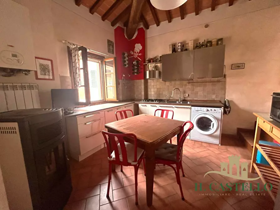 Immagine 19 di Villetta a schiera in vendita  a Castiglione Del Lago