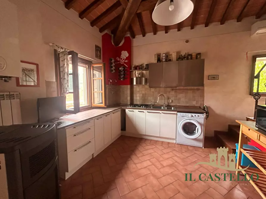 Immagine 20 di Villetta a schiera in vendita  a Castiglione Del Lago