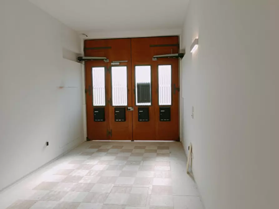 Immagine 5 di Appartamento in vendita  in Prato della Valle a Padova