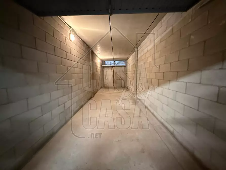Immagine 1 di Garage in vendita  in Via Trieste, 19 a Padova