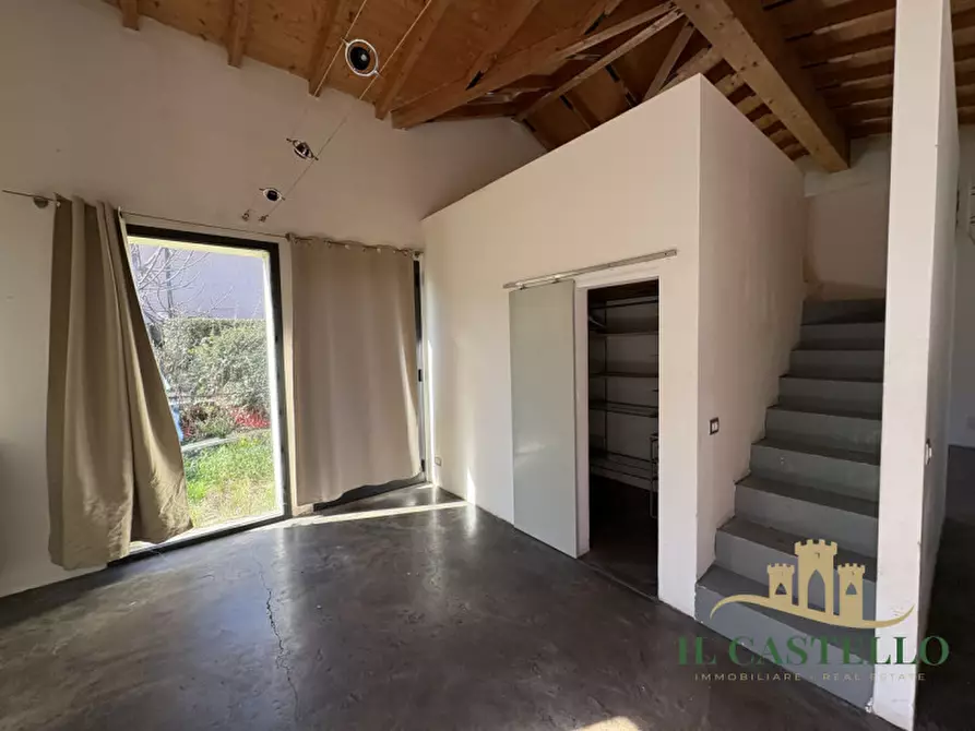 Immagine 17 di Casa indipendente in vendita  in via amedeo a Castiglione Del Lago