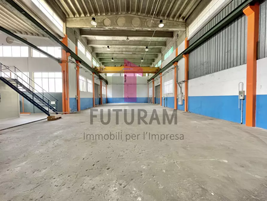 Immagine 2 di Capannone industriale in affitto  in Viale dell'Industria, 10 a Vicenza