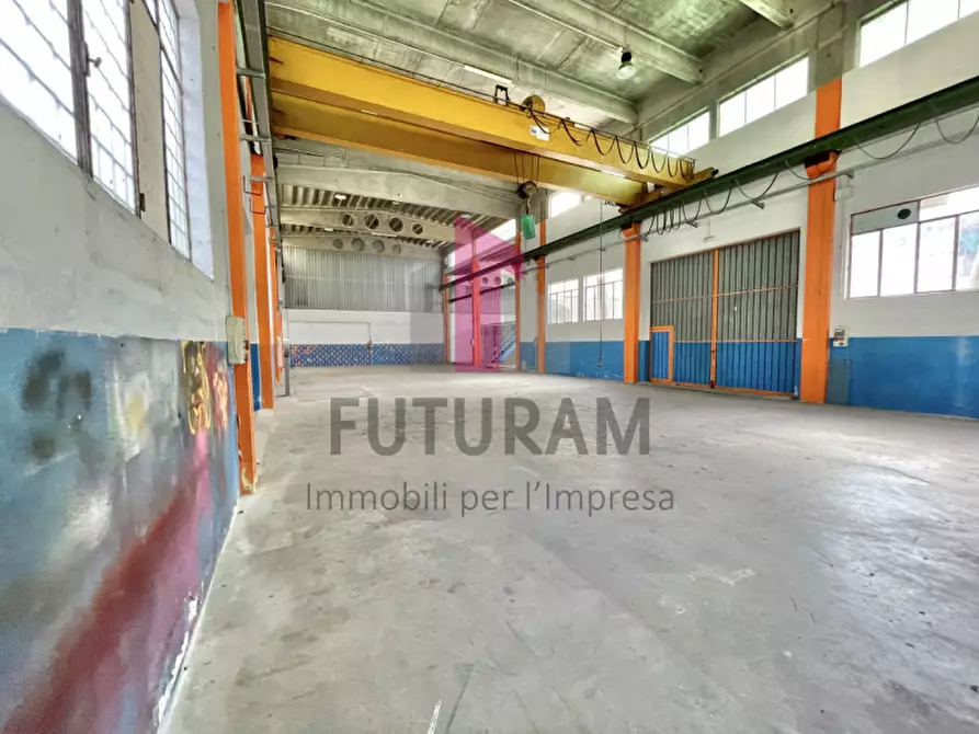 Immagine 10 di Capannone industriale in affitto  in Viale dell'Industria, 10 a Vicenza
