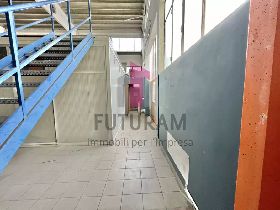 Immagine 21 di Capannone industriale in affitto  in Viale dell'Industria, 10 a Vicenza