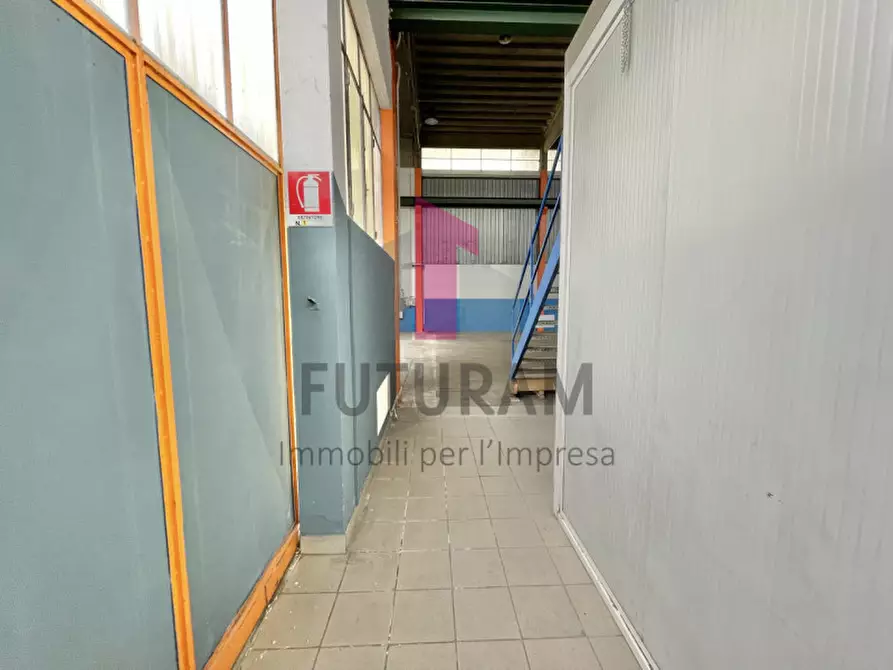 Immagine 22 di Capannone industriale in affitto  in Viale dell'Industria, 10 a Vicenza