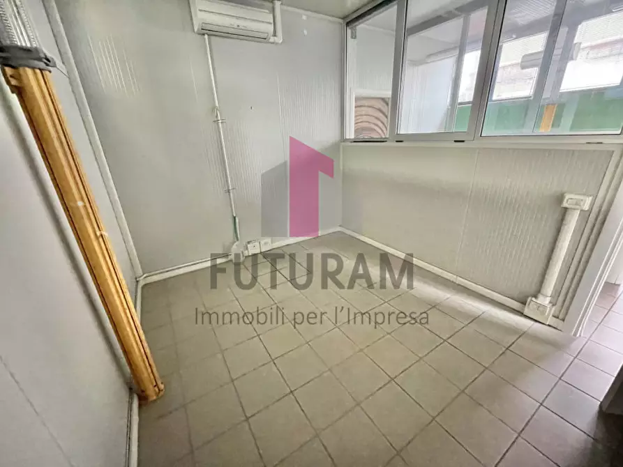 Immagine 38 di Capannone industriale in affitto  in Viale dell'Industria, 10 a Vicenza