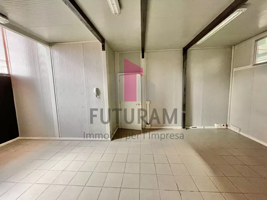 Immagine 44 di Capannone industriale in affitto  in Viale dell'Industria, 10 a Vicenza