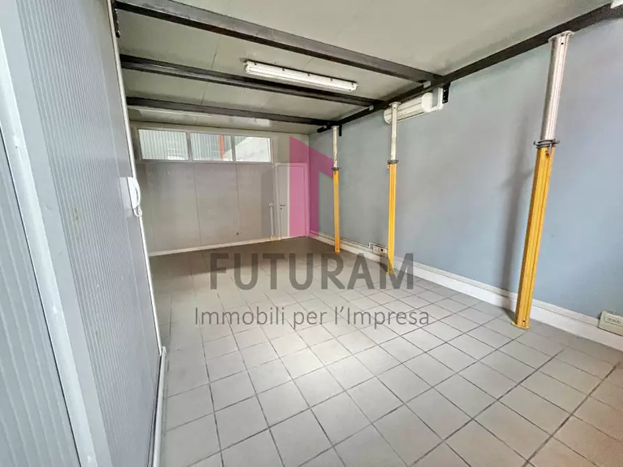 Immagine 47 di Capannone industriale in affitto  in Viale dell'Industria, 10 a Vicenza