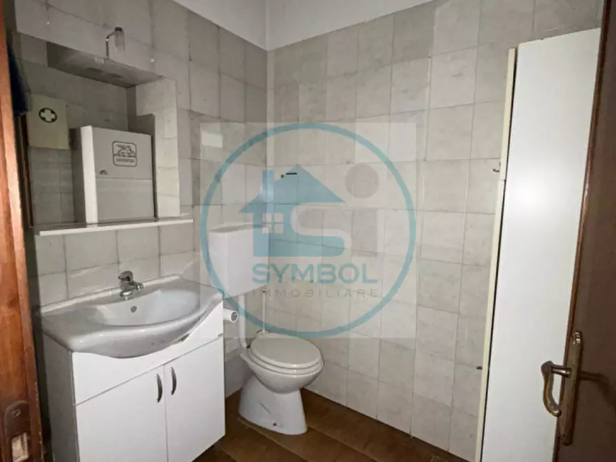 Immagine 5 di Negozio in affitto  in Via Castellana a Martellago