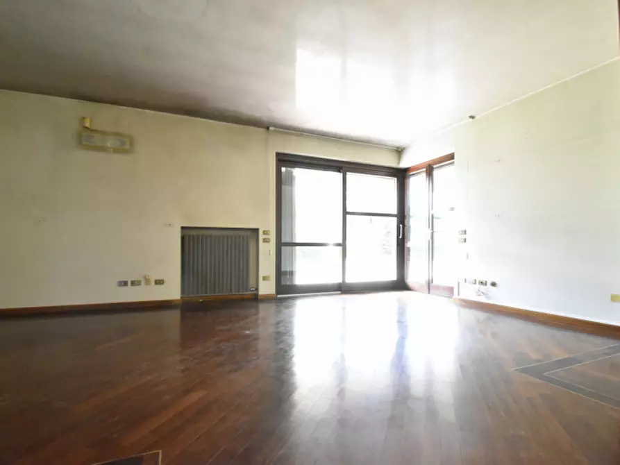 Immagine 7 di Casa bifamiliare in vendita  in Via Palestro 9 a Bussolengo