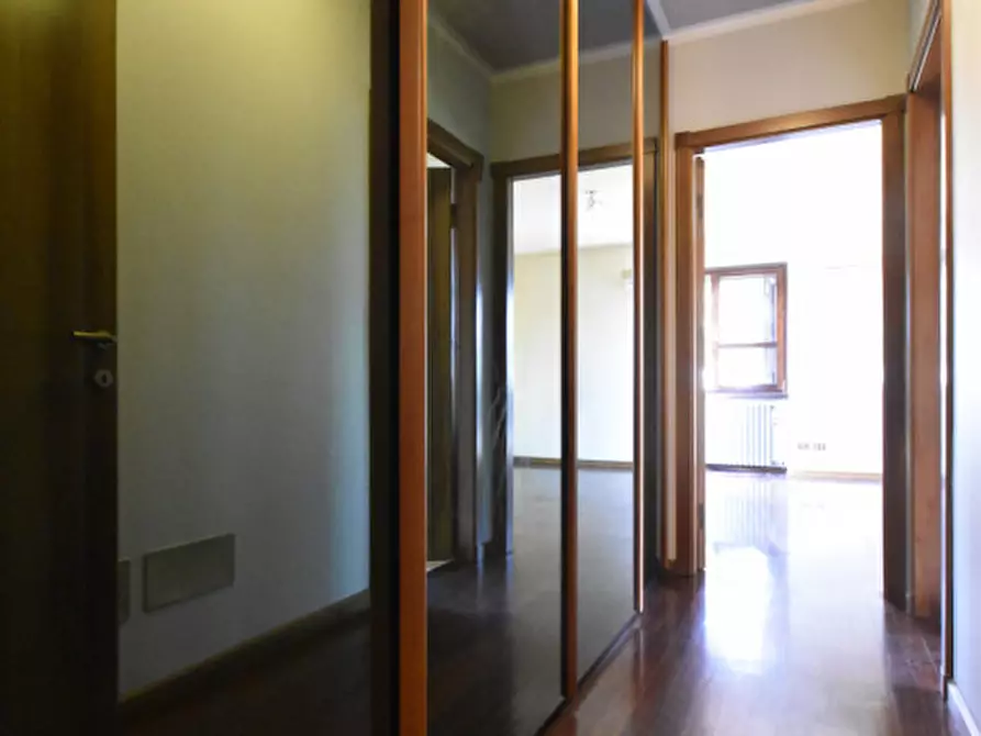 Immagine 23 di Casa bifamiliare in vendita  in Via Palestro 9 a Bussolengo