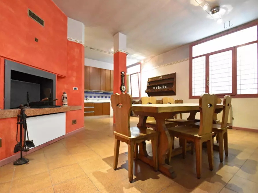 Immagine 35 di Casa bifamiliare in vendita  in Via Palestro 9 a Bussolengo