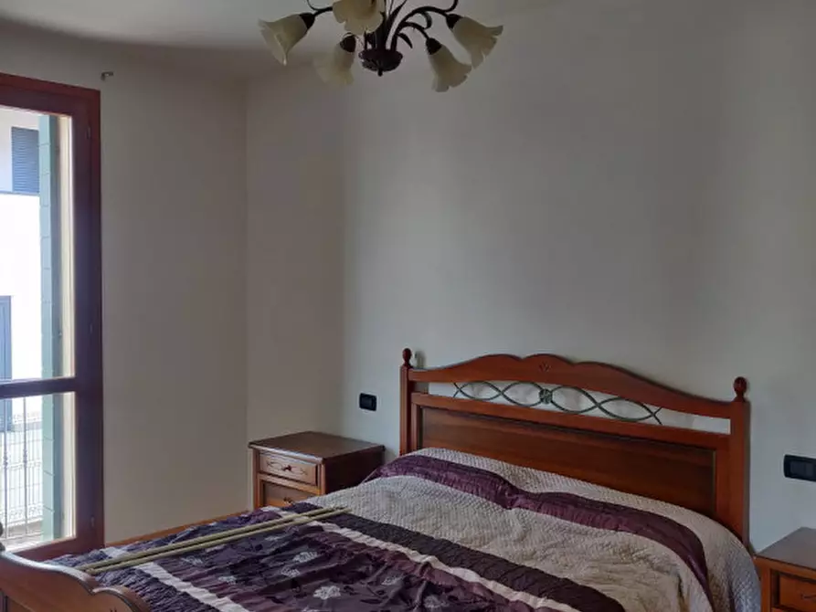 Immagine 6 di Appartamento in affitto  in Via Padre Favretto a Fosso'