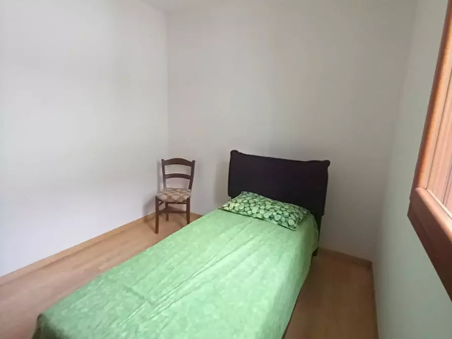 Immagine 11 di Appartamento in affitto  in Via Padre Favretto a Fosso'