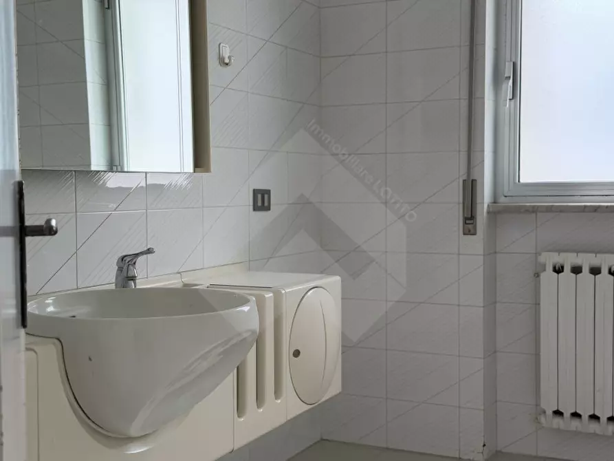 Immagine 13 di Appartamento in vendita  in Via Tintoretto, 15 a Andria