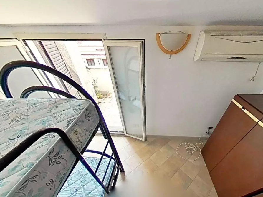 Immagine 10 di Villetta a schiera in vendita  in Viale dei Tassi, 37, Ardea RM, Italia a Ardea