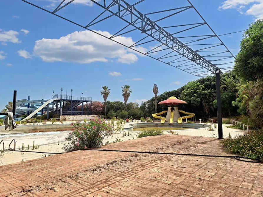 Immagine 8 di Hotel in vendita  in Via Tonnara Fontana, N. snc a Campobello Di Mazara