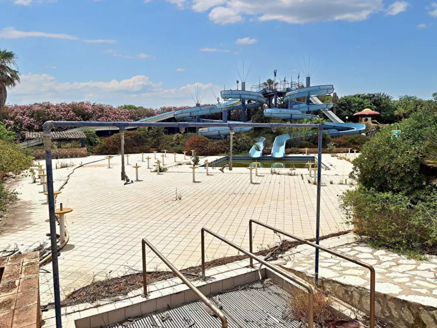 Immagine 9 di Hotel in vendita  in Via Tonnara Fontana, N. snc a Campobello Di Mazara