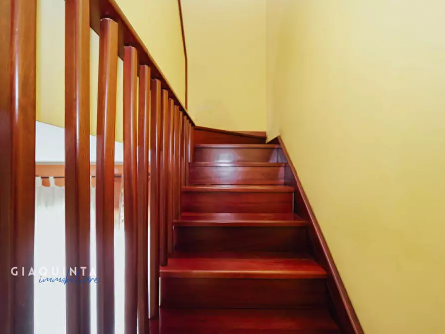 Immagine 21 di Appartamento in vendita  in Via Michele Amari n.02 a Palagonia