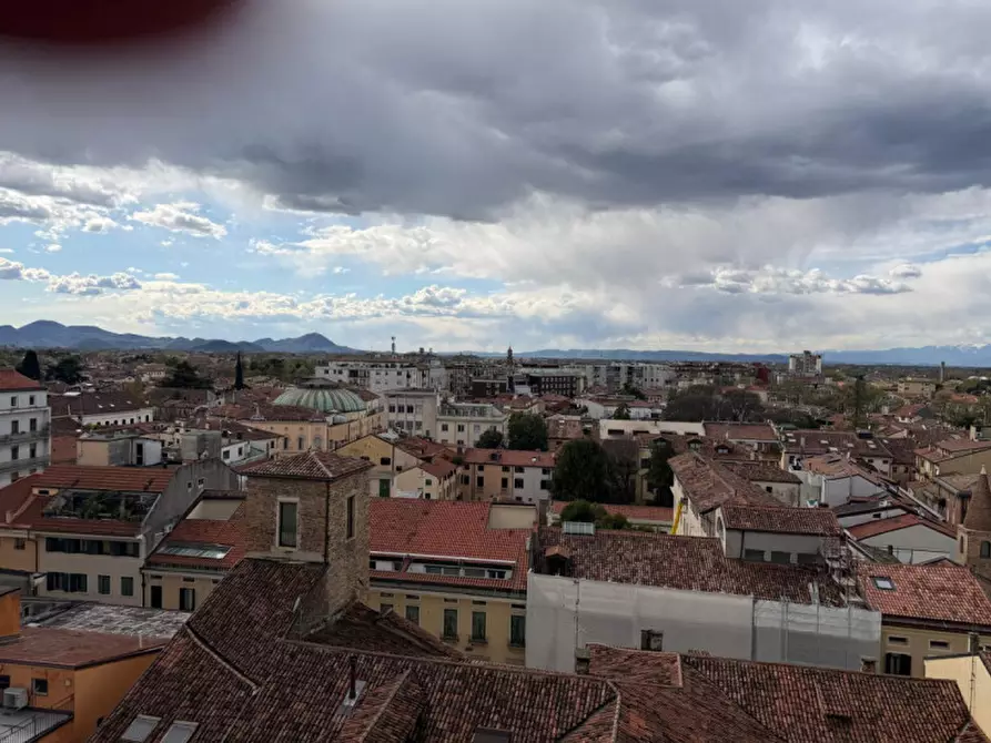 Immagine 3 di Appartamento in vendita  a Padova