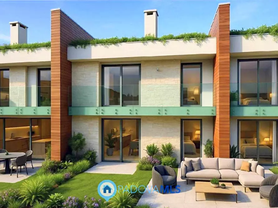 Immagine 1 di Villetta a schiera in vendita  in Via Sebastiano Venier a Padova