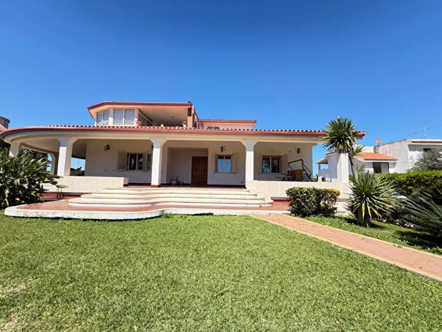 Immagine 5 di Villa in vendita  in Via Lido Sacramento 35 a Siracusa