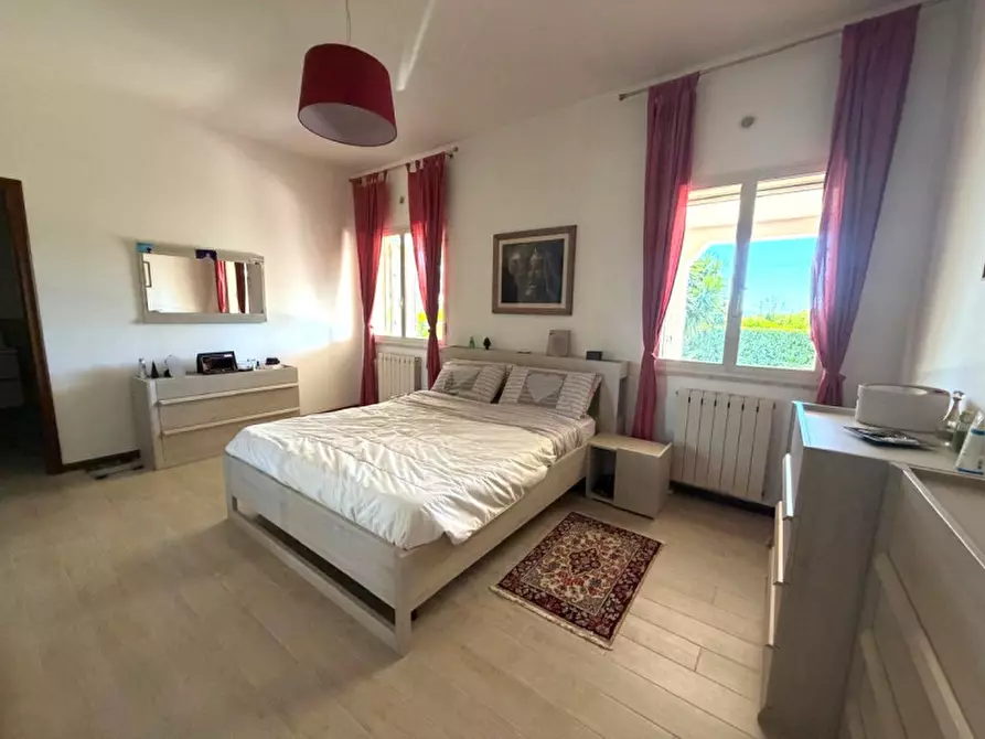 Immagine 28 di Villa in vendita  in Via Lido Sacramento 35 a Siracusa