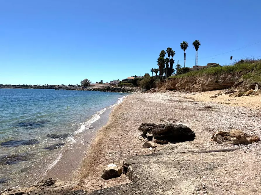 Immagine 84 di Villa in vendita  in Via Lido Sacramento 35 a Siracusa