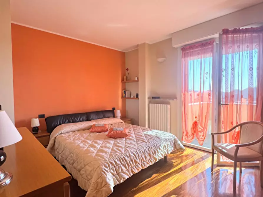 Immagine 17 di Appartamento in vendita  in Strada del Drosso a Torino