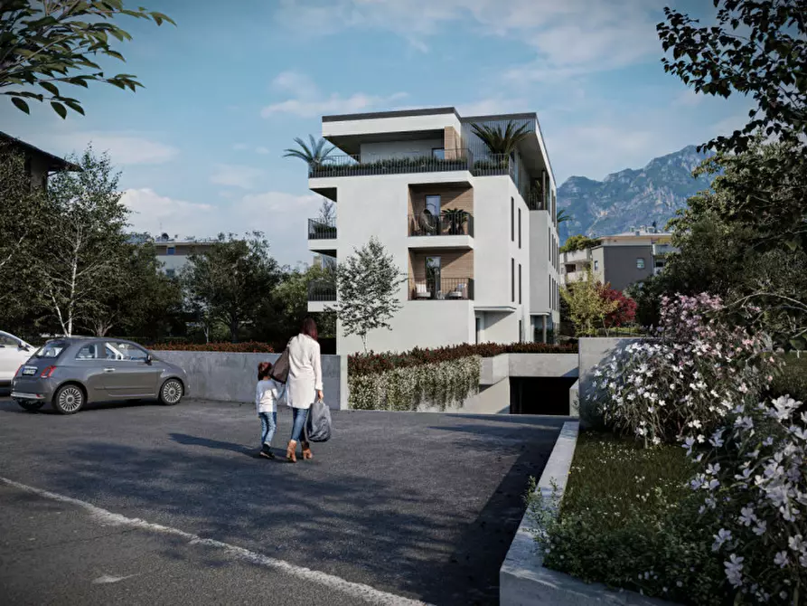 Immagine 2 di Appartamento in vendita  in Via Damiano Chiesa 10 a Arco