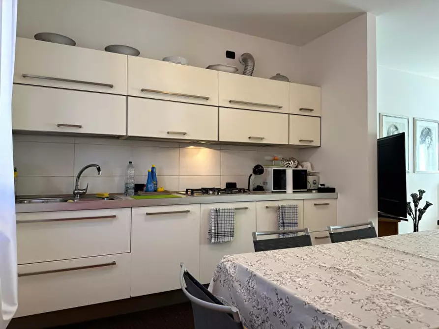 Immagine 5 di Casa trifamiliare in vendita  in Via Carlo Matteucci a Padova